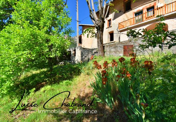 Maison à vendre 4 pièces LA ROCHE DE RAME (05)