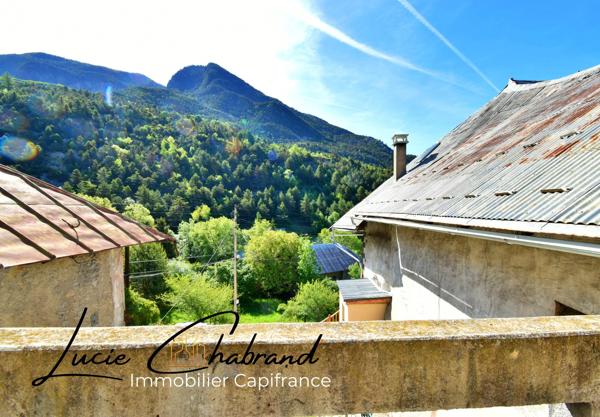 Maison à vendre 4 pièces LA ROCHE DE RAME (05)
