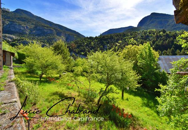 Maison à vendre 4 pièces LA ROCHE DE RAME (05)