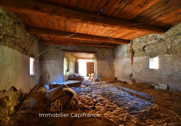 Maison à vendre 4 pièces LA ROCHE DE RAME (05)