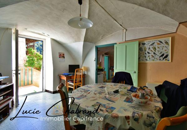 Maison à vendre 4 pièces LA ROCHE DE RAME (05)