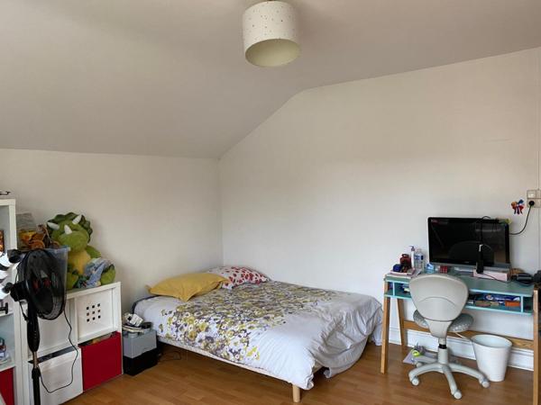 Maison 161m², 4ch, jardin, revenus locatifs, Voujeaucourt