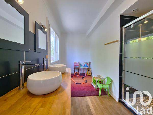 Maison à vendre 6 pièces 126 m² Cosnac