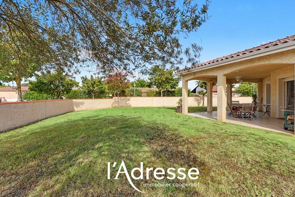 Exclusivité l'Adresse Immobilier - La Salvetat Saint Gilles - Maison de 137m² avec un grand sous-sol de 70m² sur un terrain de 731m²