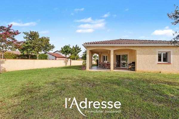 Exclusivité l'Adresse Immobilier - La Salvetat Saint Gilles - Maison de 137m² avec un grand sous-sol de 70m² sur un terrain de 731m²