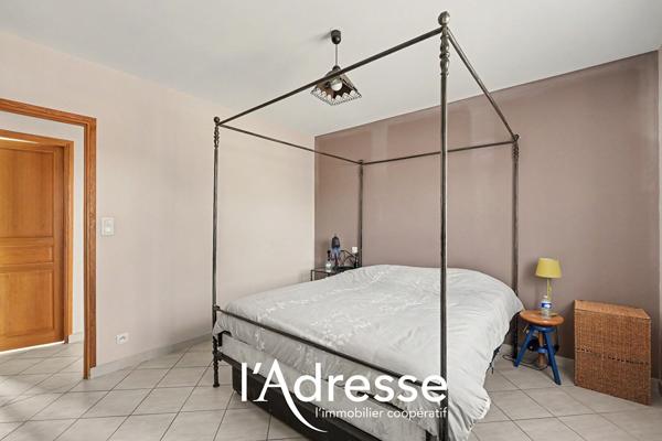 Exclusivité l'Adresse Immobilier - La Salvetat Saint Gilles - Maison de 137m² avec un grand sous-sol de 70m² sur un terrain de 731m²