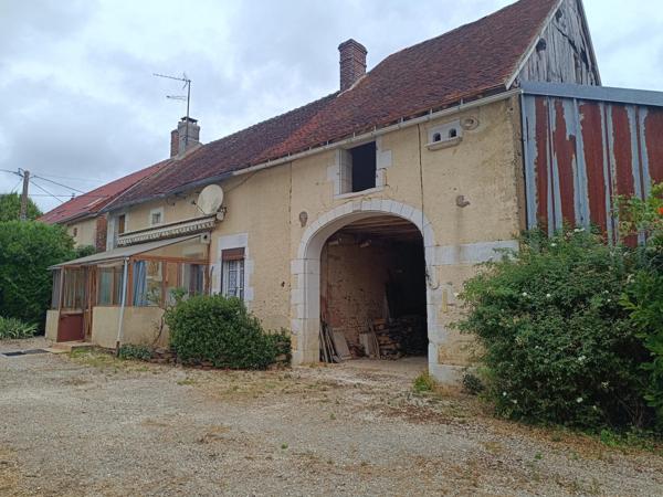 Ancienne longère de 1800 à rénover et sa deuxième bâtisse