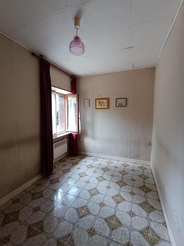 Ancienne longère de 1800 à rénover et sa deuxième bâtisse