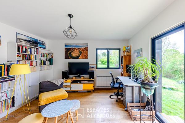 Dualité architecturale : Quand l’extension cubique sublime la tradition à Osny