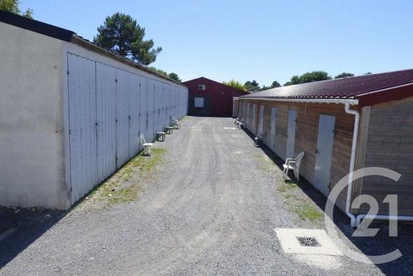 Parking à vendre  405 m 2   LA TESTE DE BUCH  - 33