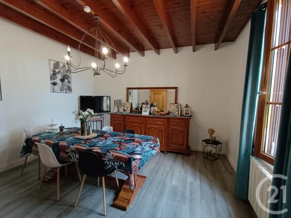 Maison à vendre  5 pièces - 128,96 m 2   LES EGLISOTTES ET CHALAURES  - 33