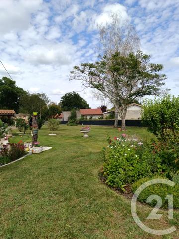 Maison à vendre  5 pièces - 128,96 m 2   LES EGLISOTTES ET CHALAURES  - 33