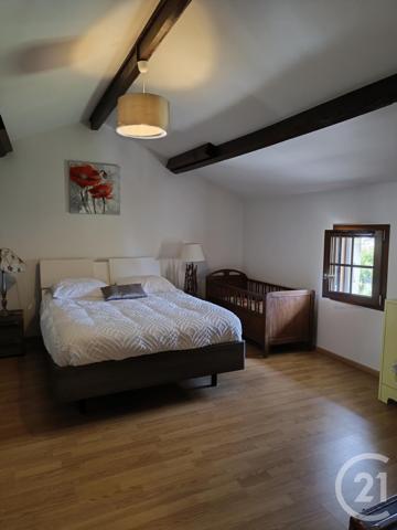 Maison à vendre  5 pièces - 128,96 m 2   LES EGLISOTTES ET CHALAURES  - 33