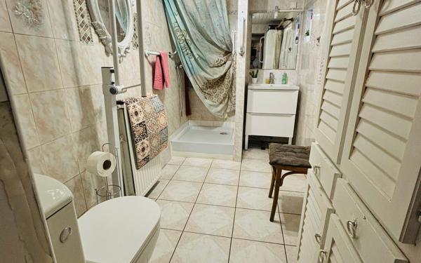 Maison à vendre    5 pièces •  Saint-Denis