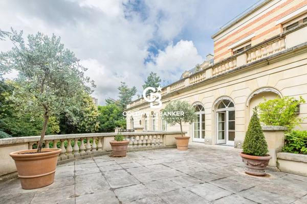 Hôtel particulier 12 pièces à vendre Paris 16ème - 75016 / Réf: 20250703