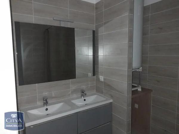 Appartement à louer 4 pièces 115.36m² Marseille 6e Arrondissement (13006)