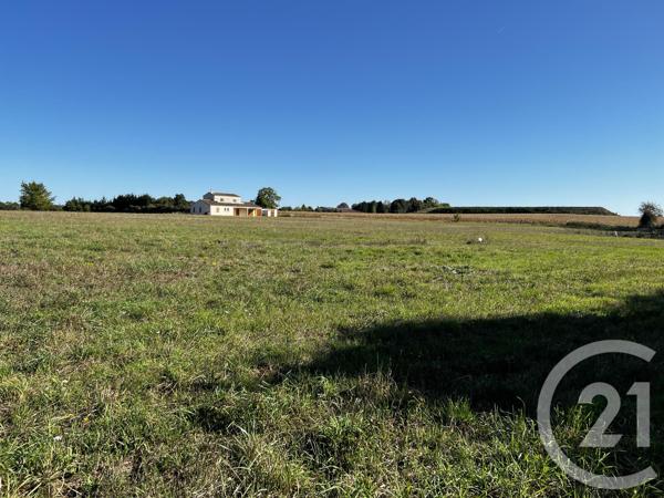 Terrain à vendre  1771 m 2   CHEF BOUTONNE  - 79