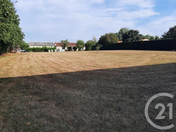 Terrain à vendre  1771 m 2   CHEF BOUTONNE  - 79