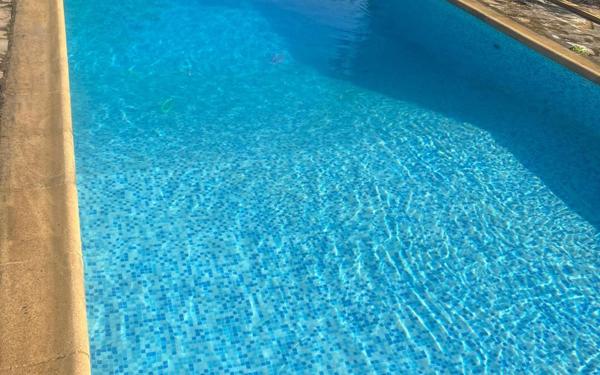 Maison à vendre    4 pièces • 290,24 m2 Charly-sur-Marne