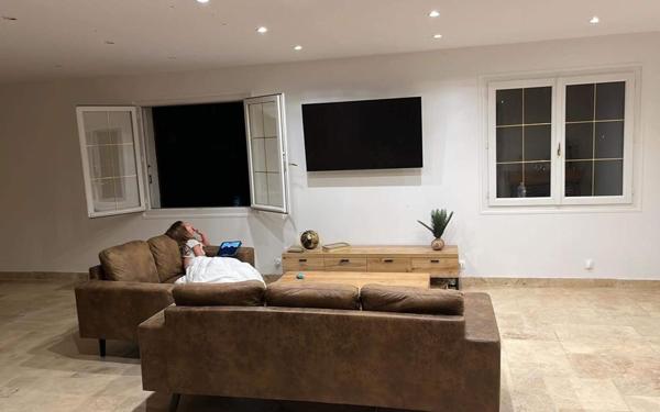 Maison à vendre    4 pièces • 290,24 m2 Charly-sur-Marne