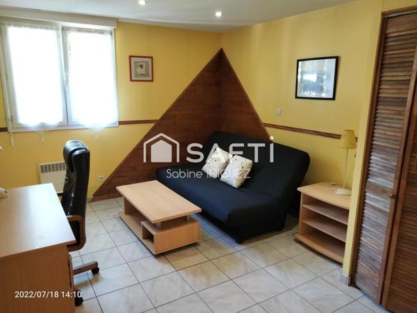 ENSEMBLE IMMOBILIER MAISON + APPARTEMENTS + TERRAIN