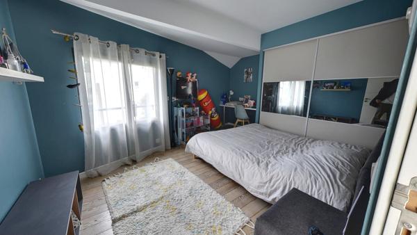 Maison contemporaine Bry sur Marne - environ 212m²