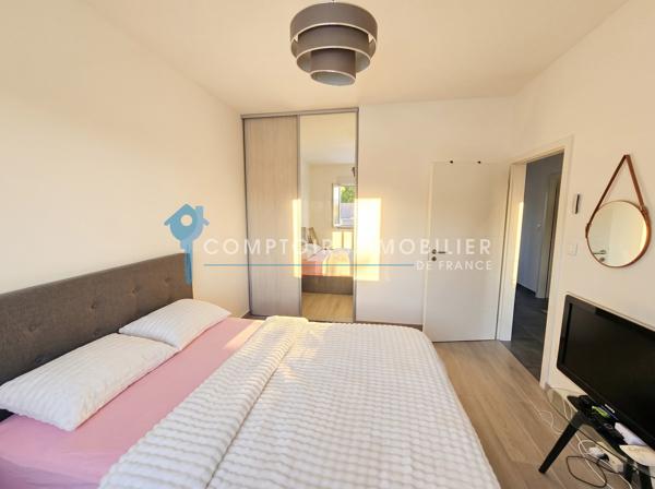 Maison
                                                                                                                                                                                                                                                                                                                        6 pièce(s)                                                                                                                                                                                                          4 chambre(s)                                                                                                                                                                                                          140  m²