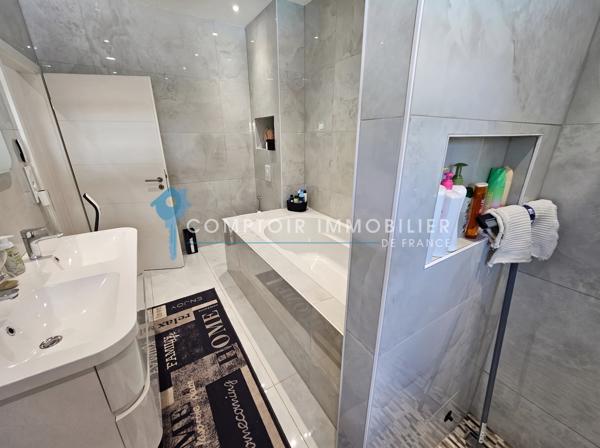 Maison
                                                                                                                                                                                                                                                                                                                        6 pièce(s)                                                                                                                                                                                                          4 chambre(s)                                                                                                                                                                                                          140  m²