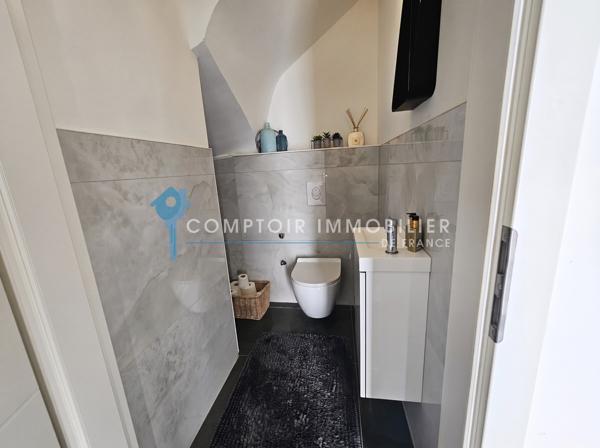 Maison
                                                                                                                                                                                                                                                                                                                        6 pièce(s)                                                                                                                                                                                                          4 chambre(s)                                                                                                                                                                                                          140  m²