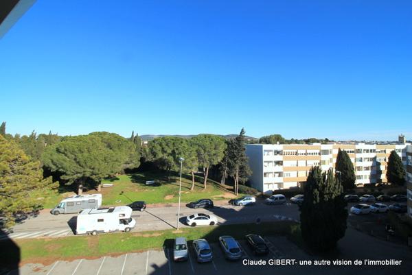Balaruc-les-Bains (34540) T2 dernier étage avec ascenseur + cave au centre-ville de Balaruc-Les-Bains