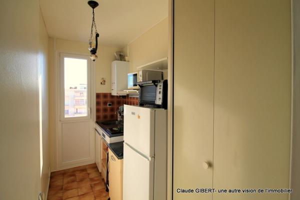 Balaruc-les-Bains (34540) T2 dernier étage avec ascenseur + cave au centre-ville de Balaruc-Les-Bains