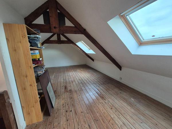 MAISON DE BOURG (96 m2 habitable) dans le Morbihan  (15 min de Lorient - 10 min de Plouay - 5 min de Pont Scorff - 25 min de la mer)