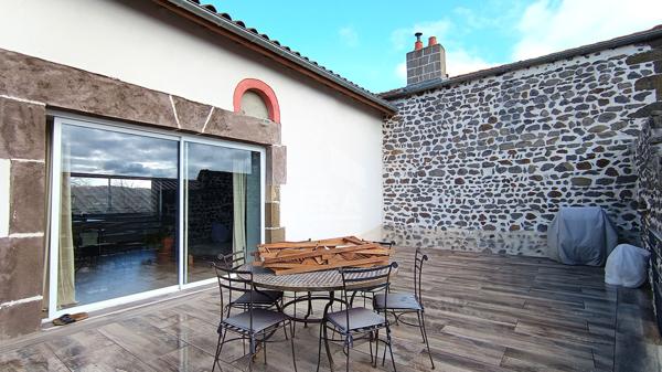 Maison Saint-Paulien 182.82 m2 habitables, 5 chambres, terrasse, garage