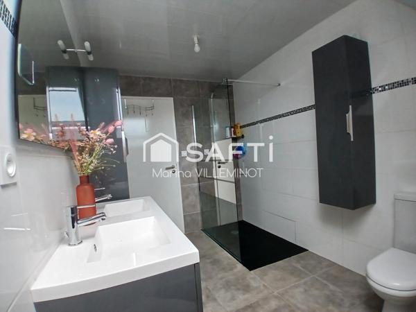 jolie maison de village