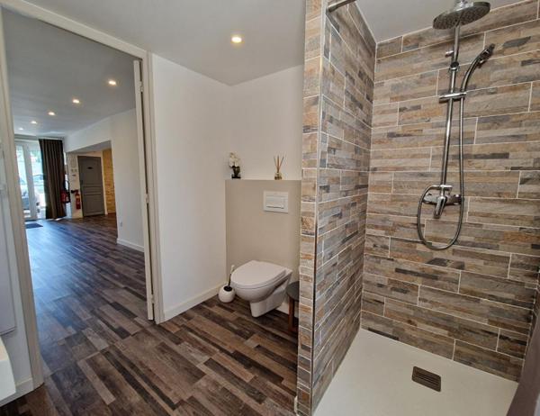 Maison Chateaurenard 10 pièce(s) 202 m2