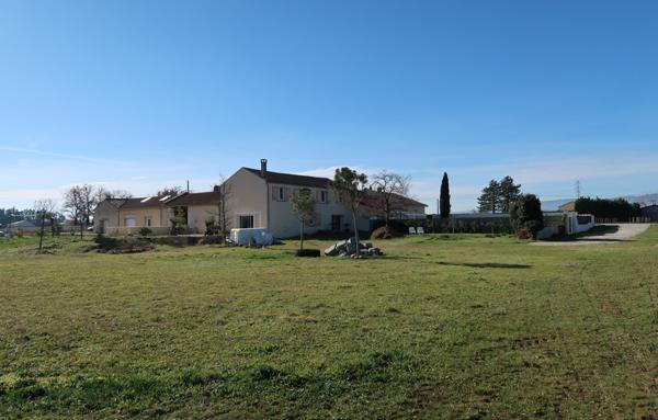 Beaumont-Monteux : maison à fort potentiel