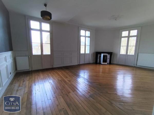 Appartement à louer 4 pièces 113.33m²