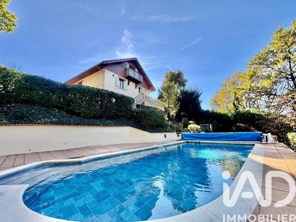 Maison à vendre 4 pièces 212 m² Saint-Julien-en-Genevois