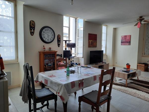 Appartement 2 chambres - Jonzac Centre Ville