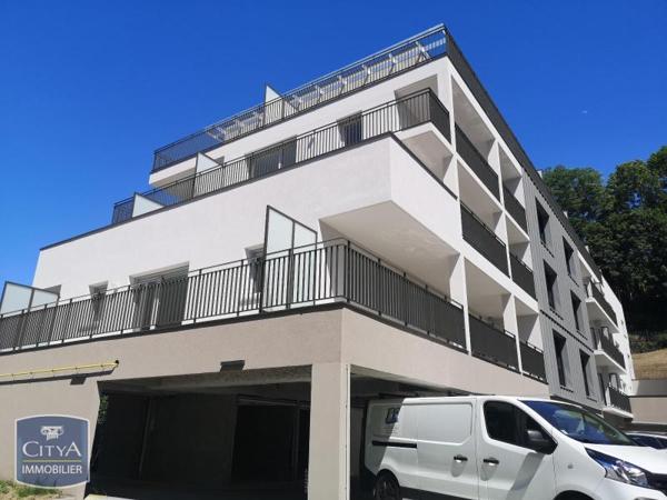 Parking à louer Chambéry (73000)