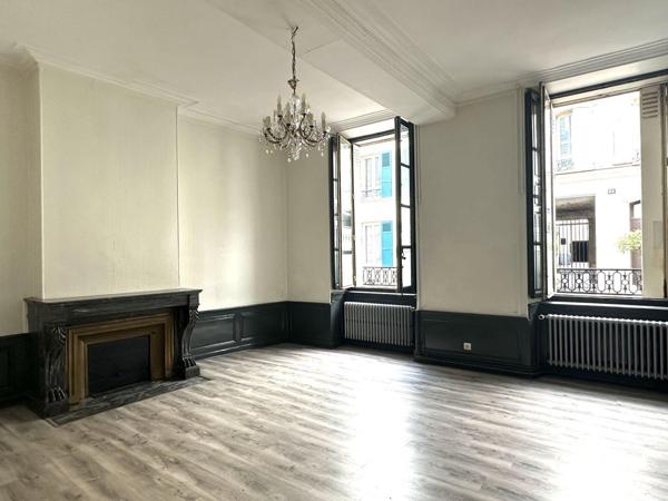 Bureaux à vendre 78 m² Étampes