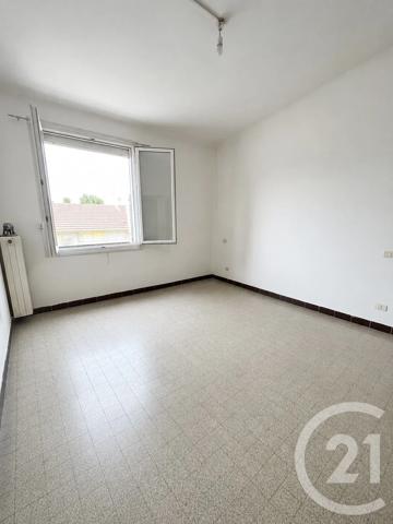 Appartement à vendre  4 pièces - 85,81 m 2   MARIGNANE  - 13