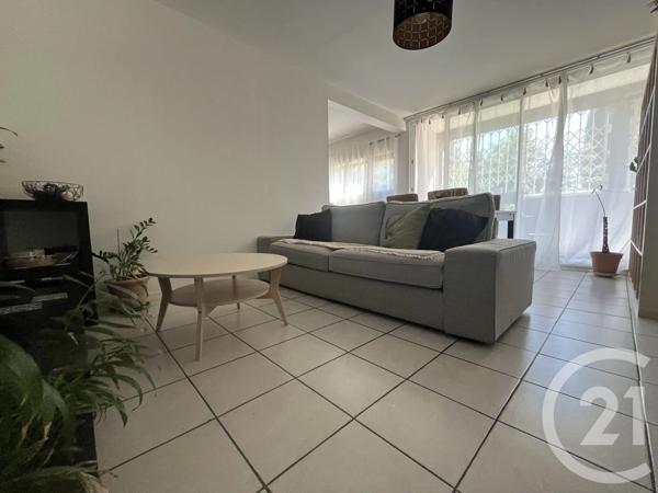 Appartement à vendre  4 pièces - 85,81 m 2   MARIGNANE  - 13