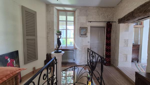 Maison de prestige à Saintes 12 pièces