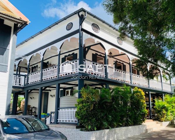 A VENDRE VILLA CREOLE ROUTE DIDIER FORT DE FRANCE.