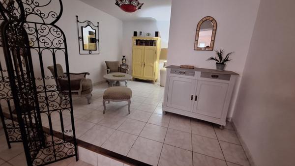 Jolie petite maison de village renovée