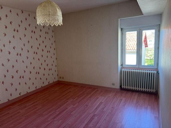 Maison Saint Maixent L Ecole 4 pièce(s) 90 m2