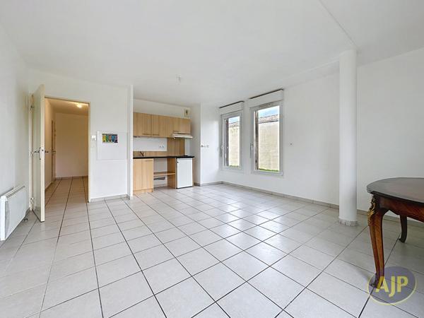 Vente appartement Pons : 59 900 € - AJP Immobilier Pons