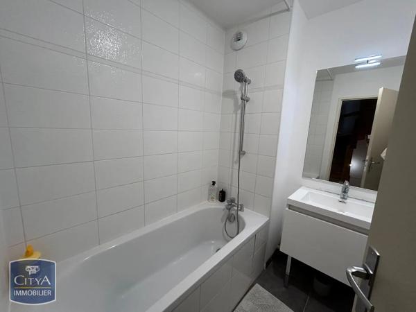 Maison à louer 5 pièces 90.23m² Saint-Jean-de-Braye (45800)