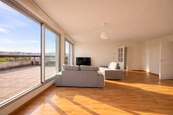 Nancy (54000) NANCY 95 m2 avec roofftop de 80m2 privatif et garage box